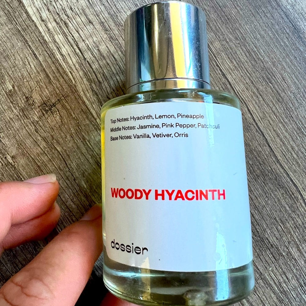 💘3 for $30💘Dossier Woody Hyacinth Perfume